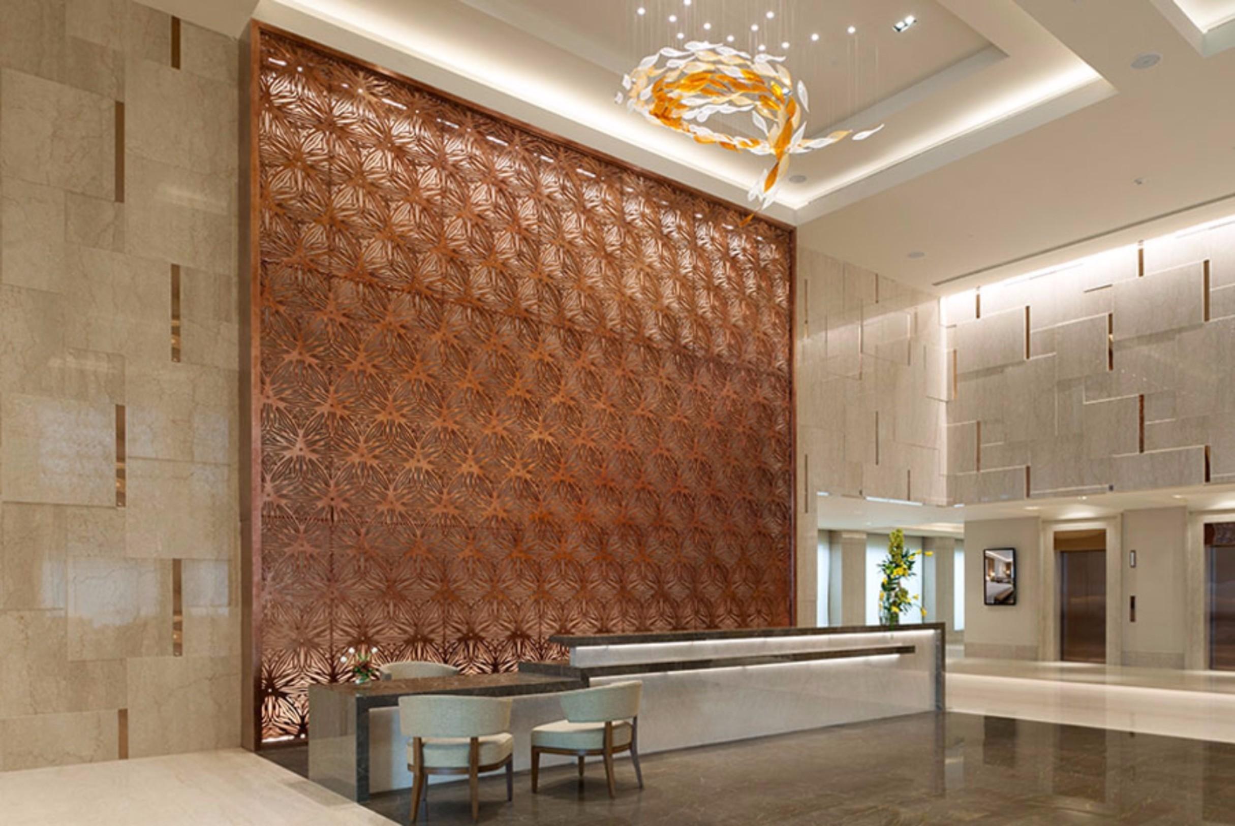 Hotel Feathers- A Radha Hotel, Chennai